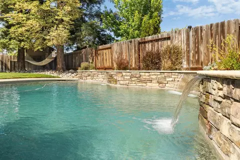 Exterior - 150 Robert Ave, Ripon, CA 95366 photo 11 of 17