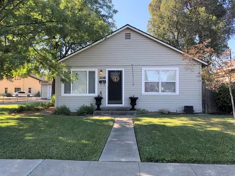 306 Abbey St, Winters, CA 95694 photo 1