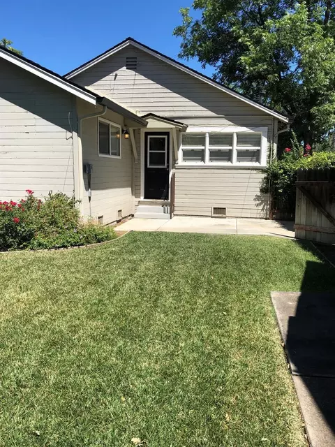 Exterior - 306 Abbey St, Winters, CA 95694 photo 3 of 6