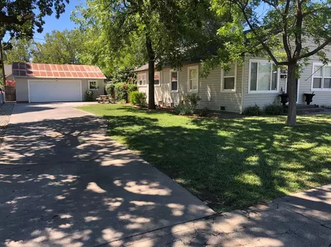 Exterior - 306 Abbey St, Winters, CA 95694 photo 2 of 6