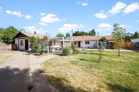 Exterior - 93 E Syracuse Ave, Turlock, CA 95380 photo 9 of 15