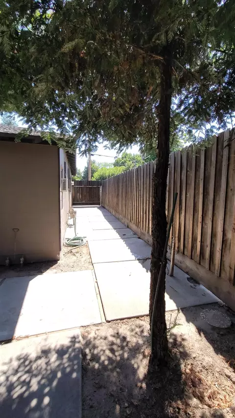 1231 Nelson Ave, Modesto, CA 95350 photo 46