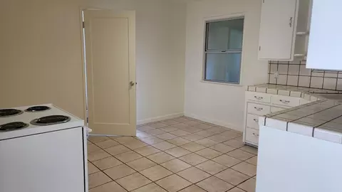 1231 Nelson Ave, Modesto, CA 95350 photo 9