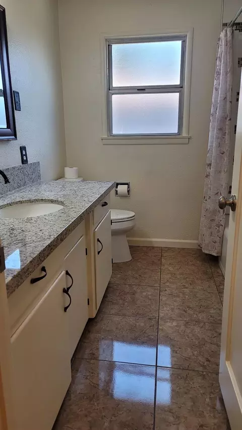 1231 Nelson Ave, Modesto, CA 95350 photo 13