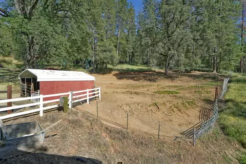 2525 Indian Wells Rd, Placerville, CA 95667 photo 12
