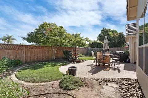 Exterior - 1605 Magic Ln, Lodi, CA 95242 photo 8 of 13