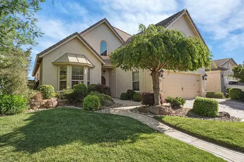 Exterior - 1605 Magic Ln, Lodi, CA 95242 photo 6 of 13