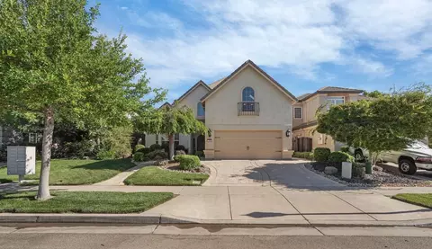 Exterior - 1605 Magic Ln, Lodi, CA 95242 photo 2 of 13