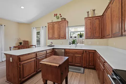 Kitchen - 2421 Castleview Dr, Turlock, CA 95382 photo 2 of 3