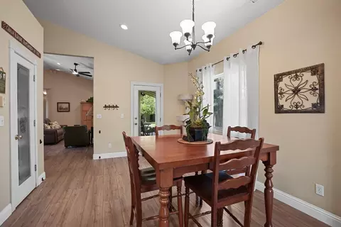 Dining - 2421 Castleview Dr, Turlock, CA 95382 photo 1 of 1