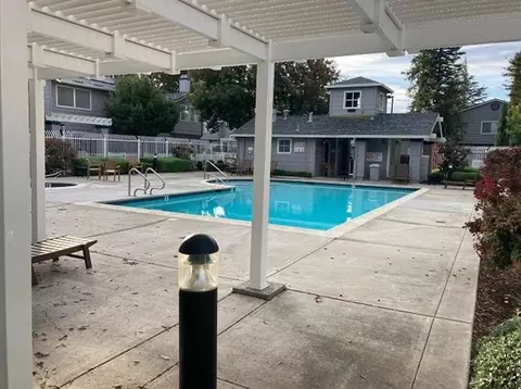 2154 Kenilworth Ct, Tracy, CA 95376 photo 33
