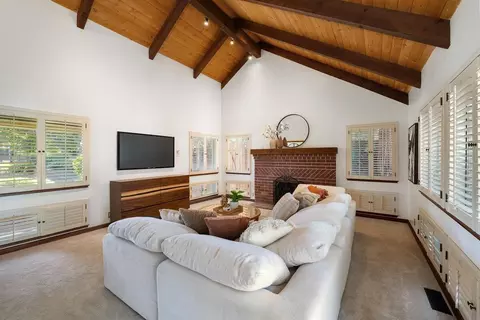 1533 Kingsford Dr, Carmichael, CA 95608 photo 17