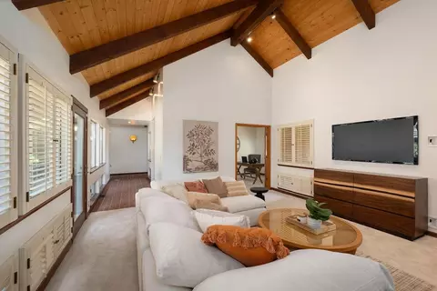 1533 Kingsford Dr, Carmichael, CA 95608 photo 18
