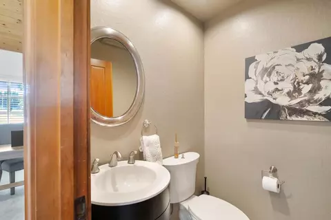 1533 Kingsford Dr, Carmichael, CA 95608 photo 21