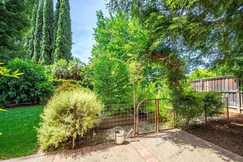 1533 Kingsford Dr, Carmichael, CA 95608 photo 58