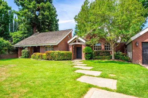 1533 Kingsford Dr, Carmichael, CA 95608 photo 2