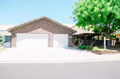 1203 Chianti Dr, Lodi, CA 95240 photo 1