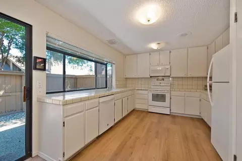 Kitchen - 114 E Ranch Rd, Sacramento, CA 95825 photo 1 of 3