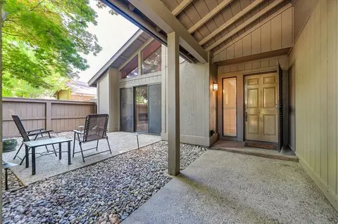 Exterior - 114 E Ranch Rd, Sacramento, CA 95825 photo 6 of 14
