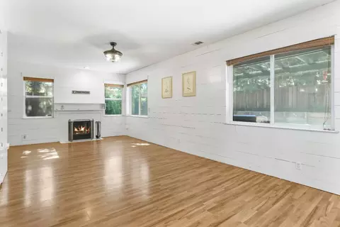 Living - 192 Hollow Brook Ct, Tracy, CA 95377 photo 5 of 5