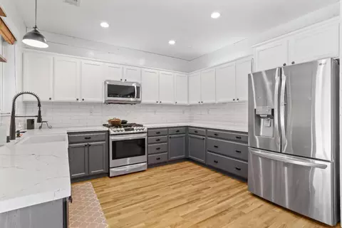 Kitchen - 192 Hollow Brook Ct, Tracy, CA 95377 photo 2 of 3