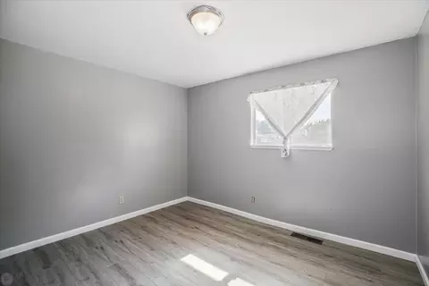 Bedroom - 1233 El Vecino Ave, Modesto, CA 95350 photo 2 of 3