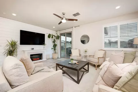 Living - 2957 Shady Acres Loop, Rocklin, CA 95765 photo 1 of 3