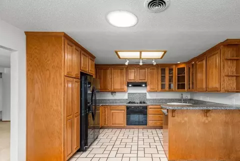 5278 W F St, Tracy, CA 95304 photo 12