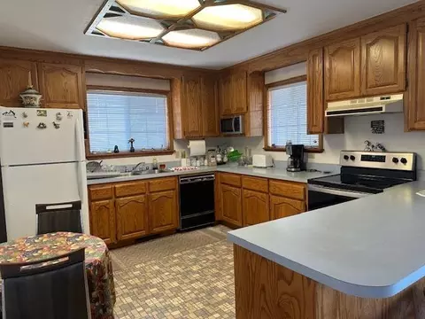 Kitchen - 3687 Signal Hill Trl, Copperopolis, CA 95228 photo 1 of 3
