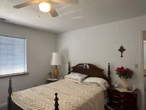 Bedroom - 3687 Signal Hill Trl, Copperopolis, CA 95228 photo 4 of 7