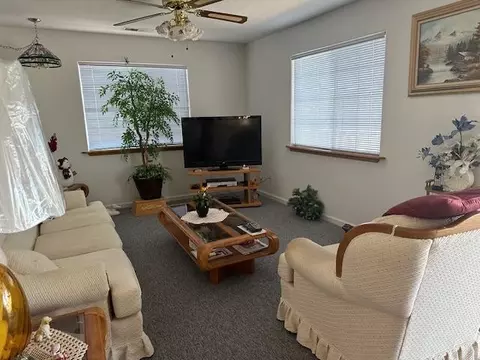 Living - 3687 Signal Hill Trl, Copperopolis, CA 95228 photo 3 of 4