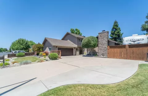 Exterior - 375 California, Ripon, CA 95366 photo 2 of 8