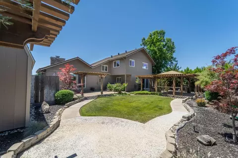 Exterior - 375 California, Ripon, CA 95366 photo 5 of 8