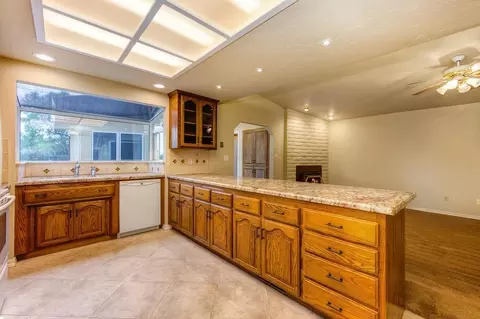 6824 Appomattox Way, Carmichael, CA 95608 photo 41