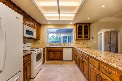 6824 Appomattox Way, Carmichael, CA 95608 photo 42
