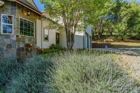 Exterior - 17951 Carter Ln, Jackson, CA 95642 photo 13 of 29
