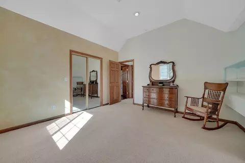 Bedroom - 17951 Carter Ln, Jackson, CA 95642 photo 11 of 12