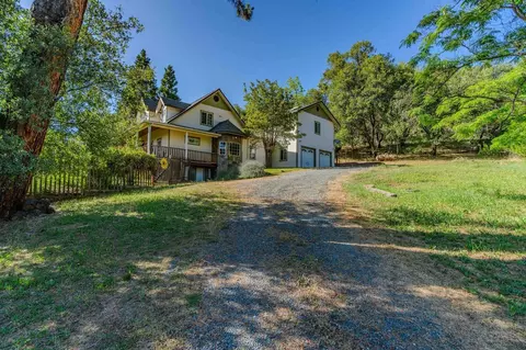 Exterior - 17951 Carter Ln, Jackson, CA 95642 photo 6 of 29