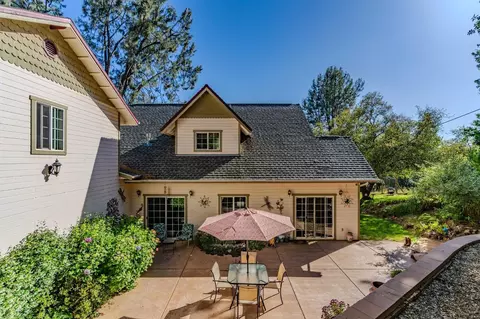 Exterior - 17951 Carter Ln, Jackson, CA 95642 photo 4 of 29