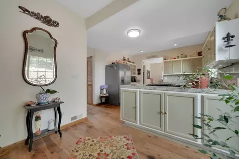 Entry Way - 17951 Carter Ln, Jackson, CA 95642 photo 5 of 7