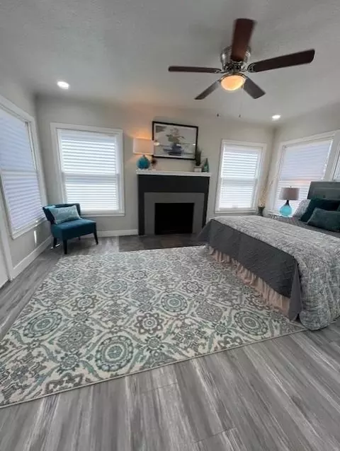 708 E Roseburg Ave, Modesto, CA 95350 photo 19