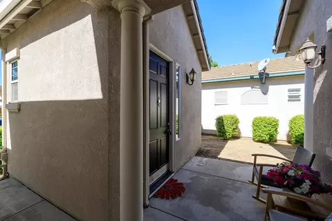 459 Cindy Dr, Ripon, CA 95366 photo 5