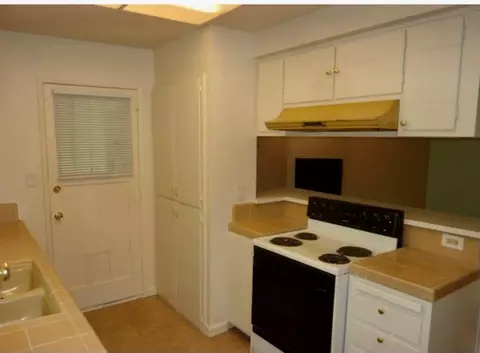 6101 Templeton Dr, Carmichael, CA 95608 photo 10