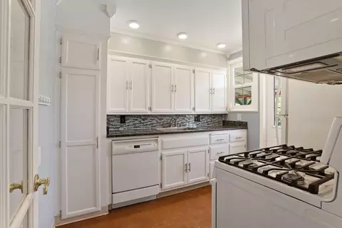 Kitchen - 31 E Gibson St, Stockton, CA 95204 photo 1 of 5