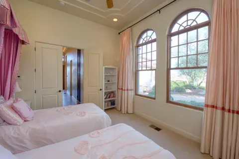 Bedroom - 9481 Perrett Rd, Patterson, CA 95363 photo 6 of 7