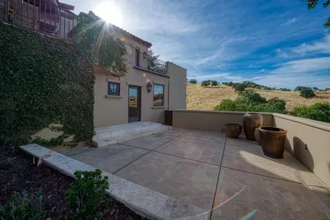 Exterior - 9481 Perrett Rd, Patterson, CA 95363 photo 8 of 20