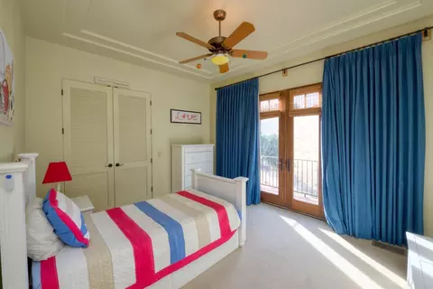 Bedroom - 9481 Perrett Rd, Patterson, CA 95363 photo 4 of 7