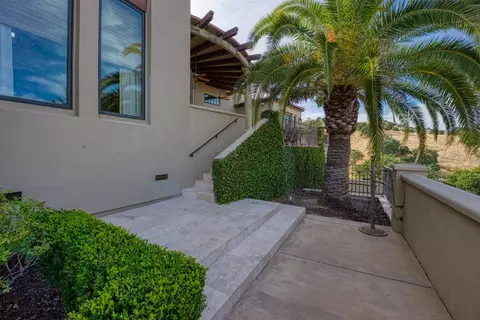 Exterior - 9481 Perrett Rd, Patterson, CA 95363 photo 10 of 20