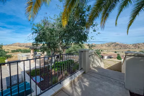 Exterior - 9481 Perrett Rd, Patterson, CA 95363 photo 12 of 20