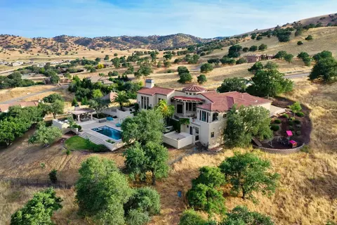 View/Area - 9481 Perrett Rd, Patterson, CA 95363 photo 2 of 11